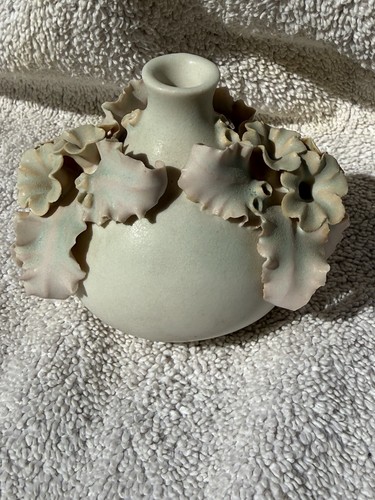 Chessell pottery small - chessell,