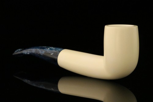 Quarter bent billiard - quarter,