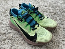 Nike Pegasus Trail 2 - UK 9 EUR 44 - Barely Volt