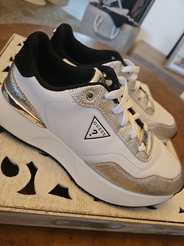 Guess white leather - guess,