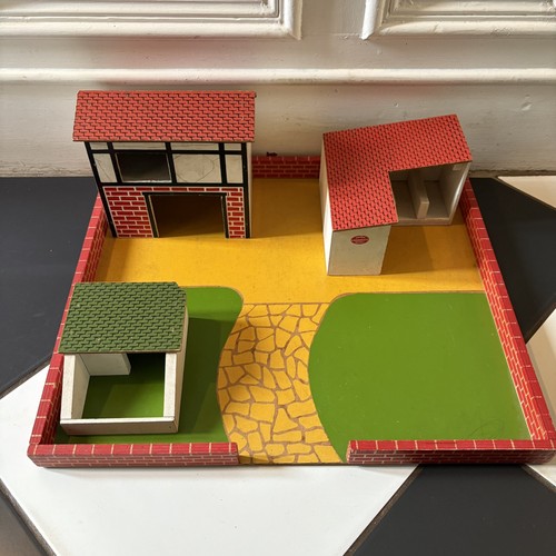Vintage wooden joytoys farm - wooden,