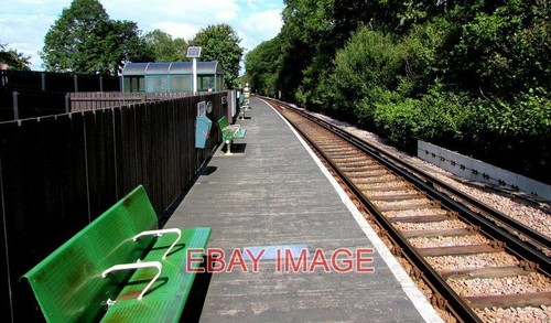 Photo green benches - , on