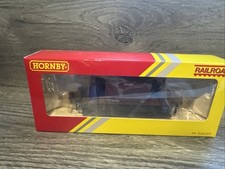 Hornby 00 Gauge R6368 Railroad