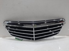 2012 MERCEDES BENZ E250 4 Door Saloon Front Centre Upper Grille Grill
