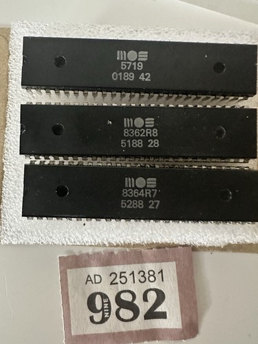 Commodore amiga mos - commodore,