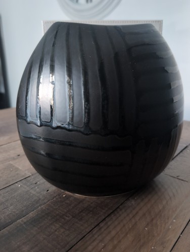 Poole pottery black metallic - pottery,
