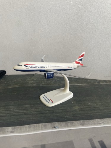 Herpa 200 scale airbus - 1:200,