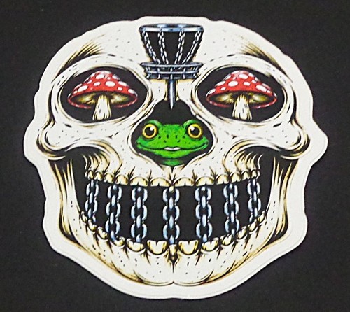 New disc golf die - new,