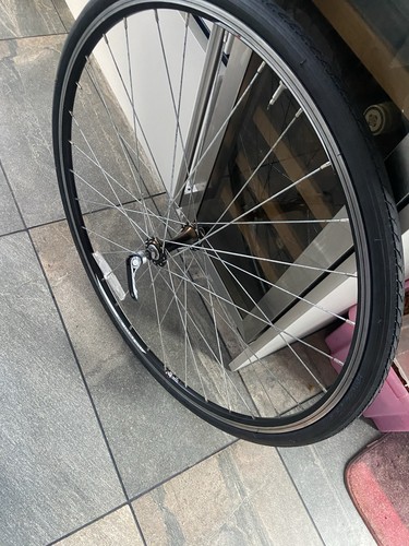 Black 700c carrera - 700c, front