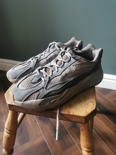 Yeezy 700 mauve uk10 5 - v2, uk10.5