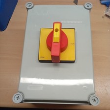 125A, 4 Pole Enclosed Switch Disconnector / Rotary Isolator, Boxed -  LB1254P