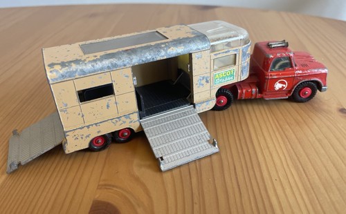 Matchbox king size dodge - king,