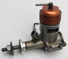 DC Sabre 1.5cc vintage diesel