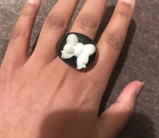 Floating Ribbon Statement Ring, Plastic, Black And White Size Medium / Large.
