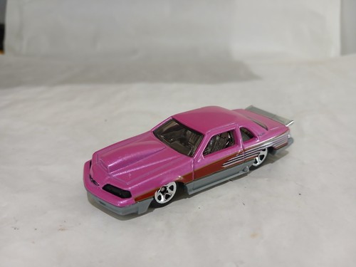 Hot wheels ford - wheels,