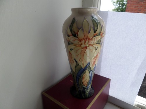 Moorcroft pottery vase - pottery,