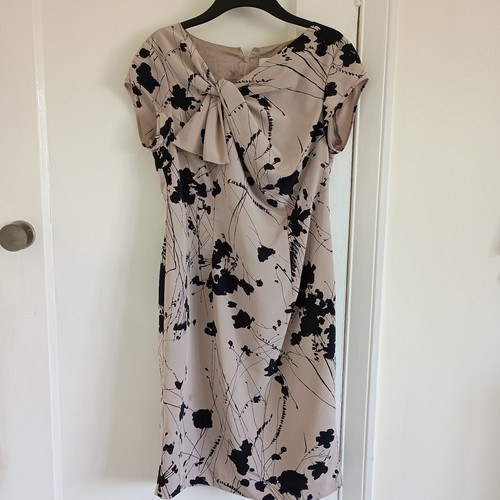 Minuet floral bow detail midi - detail,