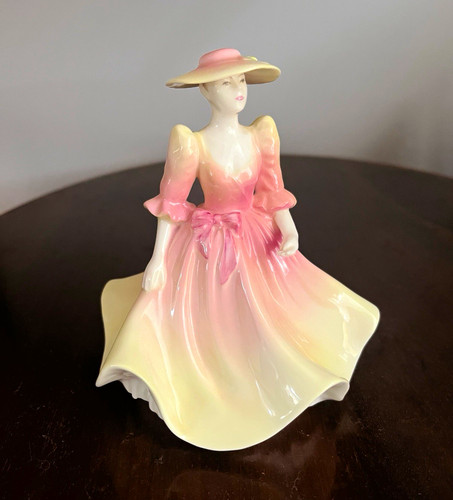 Coalport may ball fine bone - may,