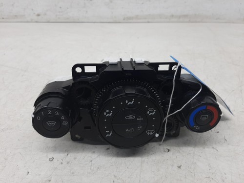 Ford fiesta mk7 2013 - fiesta,