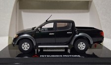 Mitsubishi l200 warrior - l200, crew