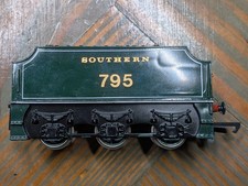 HORNBY R154 N15 KING ARTHUR