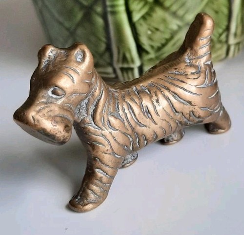 Vintage dog terrier scottish - vintage,