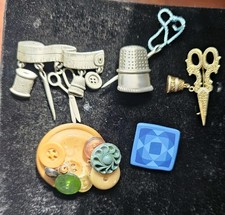5p Vtg Lot Brooch Pins 2