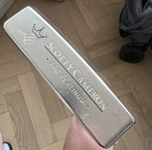 Scotty cameron titleist - scotty,