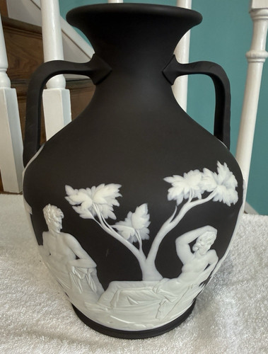 Antique wedgwood black - antique,