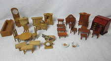 Doll's House Wooden Furniture 30 Pieces: Bathroom, Bedroom, Dining, Living Rooms