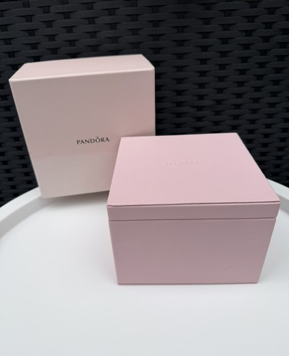 Pandora pink square - pandora,