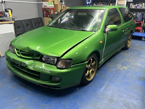 Breaking 1998 nissan almera - 1998,