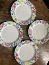 4 Royal Norfolk Floral Design