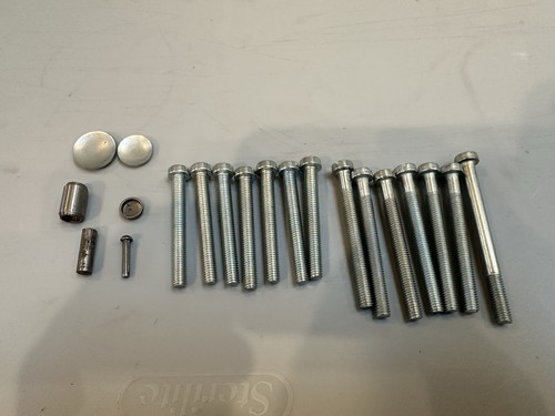 Etz 250 251 engine - bolt, set