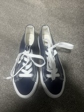 New Look Navy Trainers / Pumps Size 6