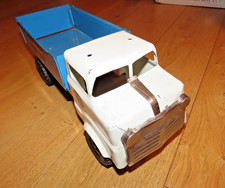 ZE149:  Tri-ang Junior Series