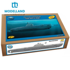 German U-Boat Type XXI U-2540 Submarine 1/72 Scale Model Kit with PE Parts