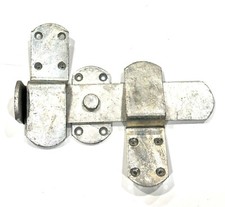Kick over stable gate - kick,