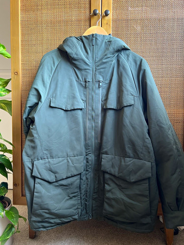 Uniqlo white mountaineering - white,