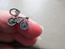 CUTE VINTAGE RETRO SILVER TONE