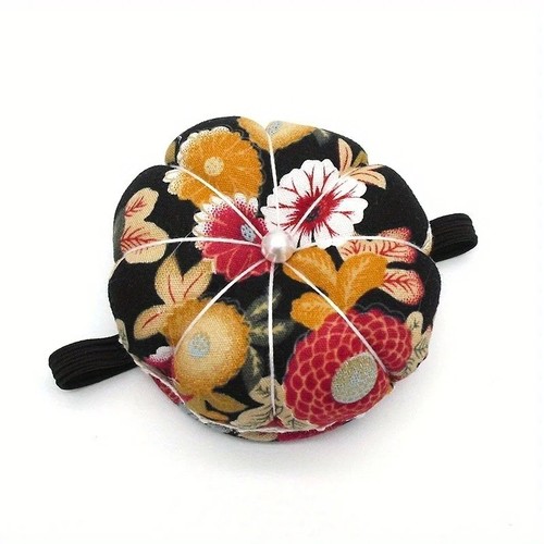 Pumpkin pin cushion - pin, sewing
