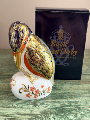 Royal crown derby - crown, imari