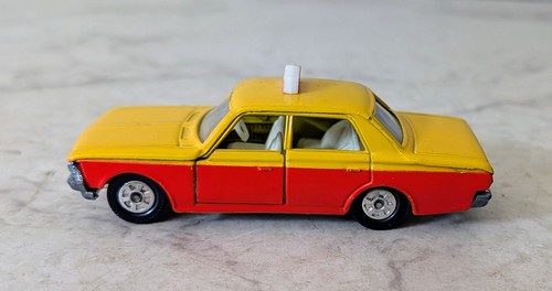 Tomica toyota crown - toyota, 1:65