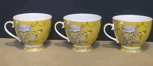 Floral footed mug - mug, old