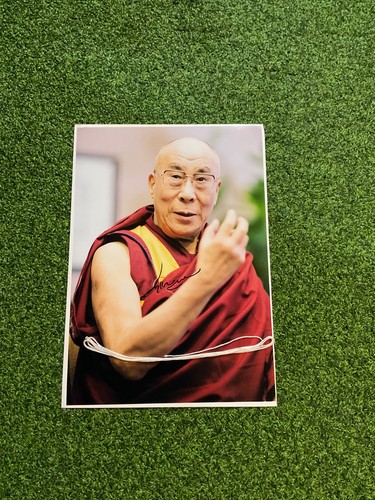 Rare hand signed dalai - rare,
