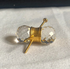 SWAROVSKI CRYSTAL MEMORIES – KNITTING NEEDLES AND WOOL GOLD 171197