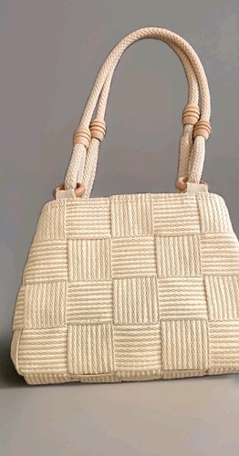 Made italy woven - made, rattan