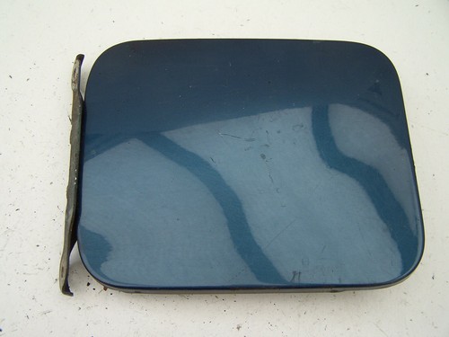 Nissan terrano fuel tank door - nissan,