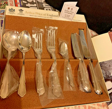 VINTAGE BOXED ARTHUR PRICE