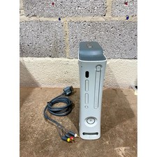 Microsoft Xbox 360 Video Gaming Console White Dolby Digital with Accessories